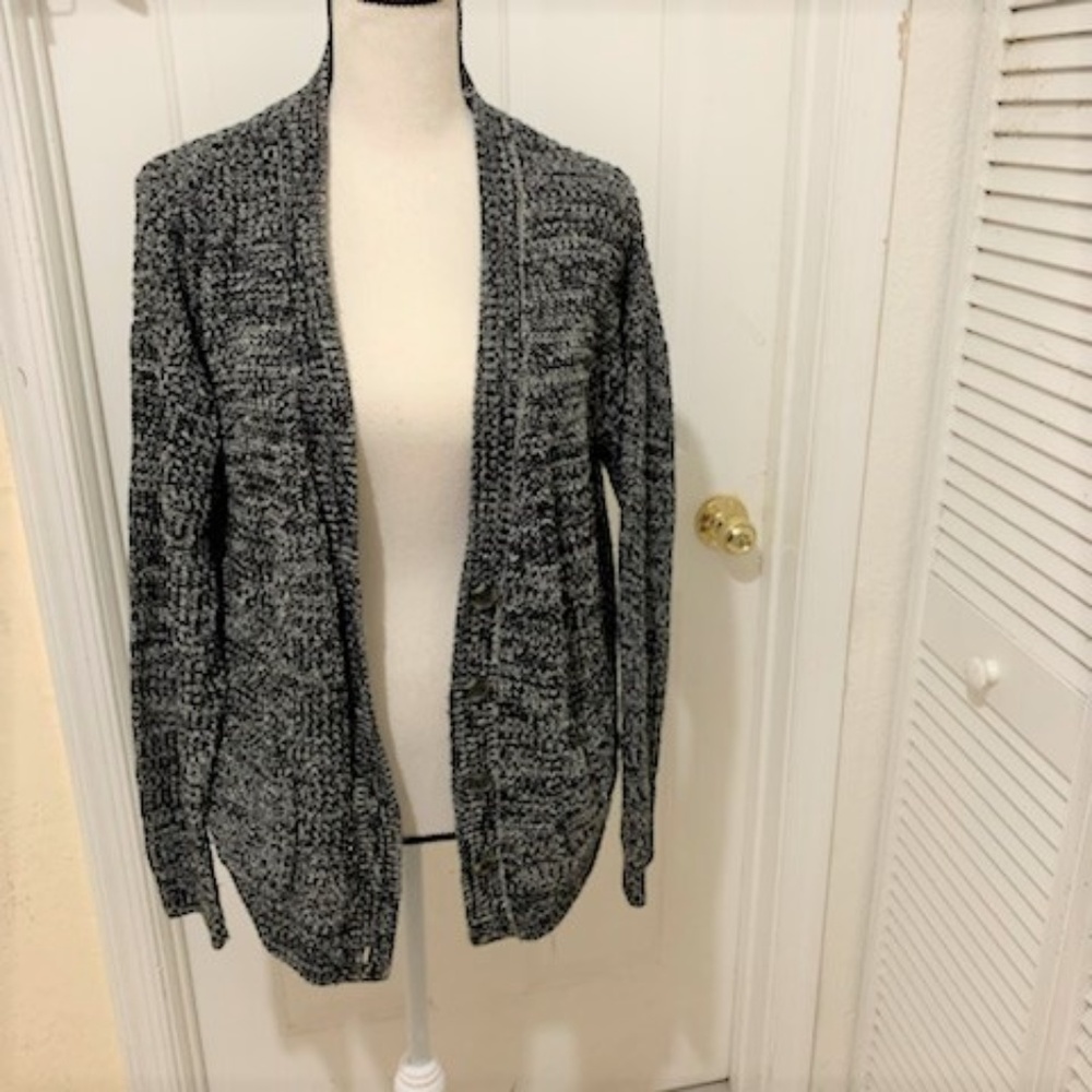 Forever 21 Salt and Pepper Knitted Cardigan Small.